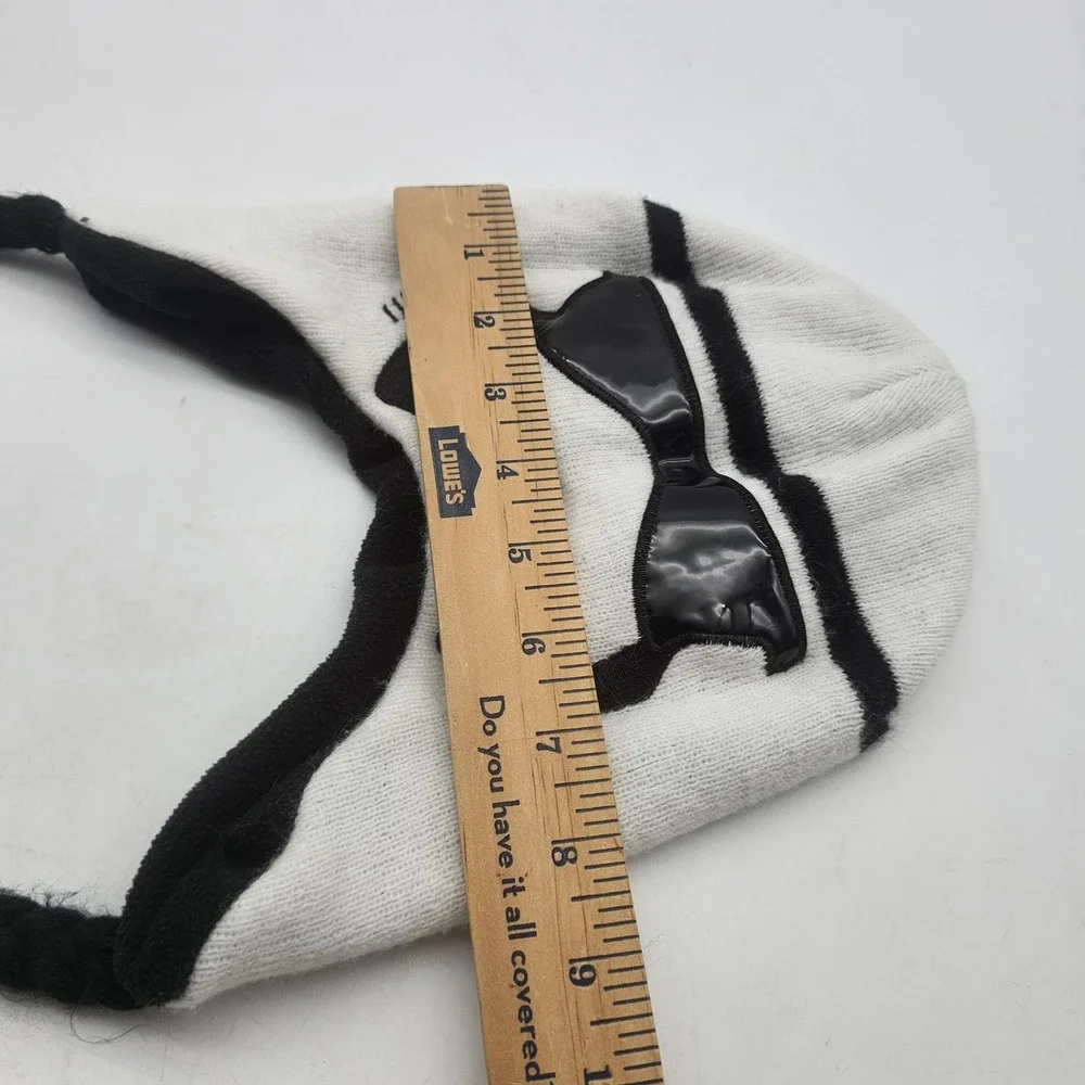 Star Wars‎ Stormtrooper Hat Trapper Boys One Size White Ear Flap Winter Tassel